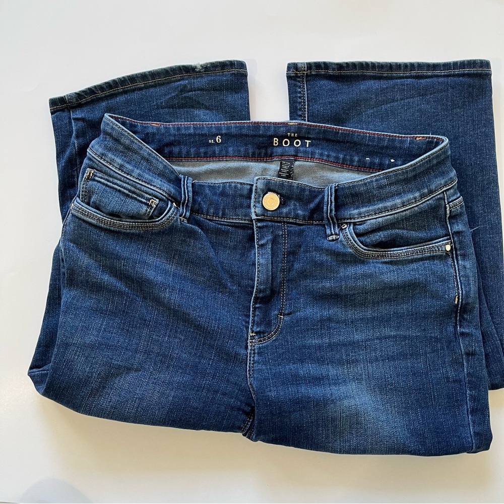 WHBM | BOOT CUT JEANS | SIZE 6 - Picture 6 of 13